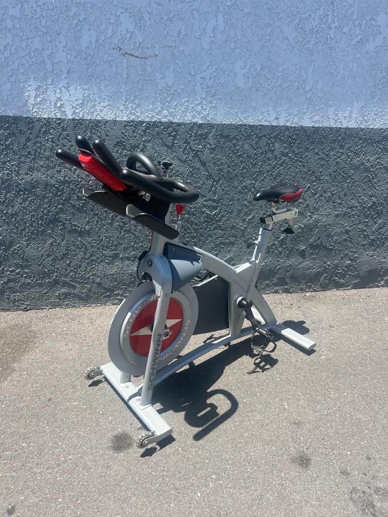 Example 16 of professional gym equipment