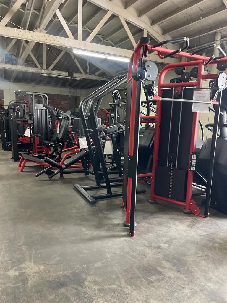Example 18 of professional gym equipment