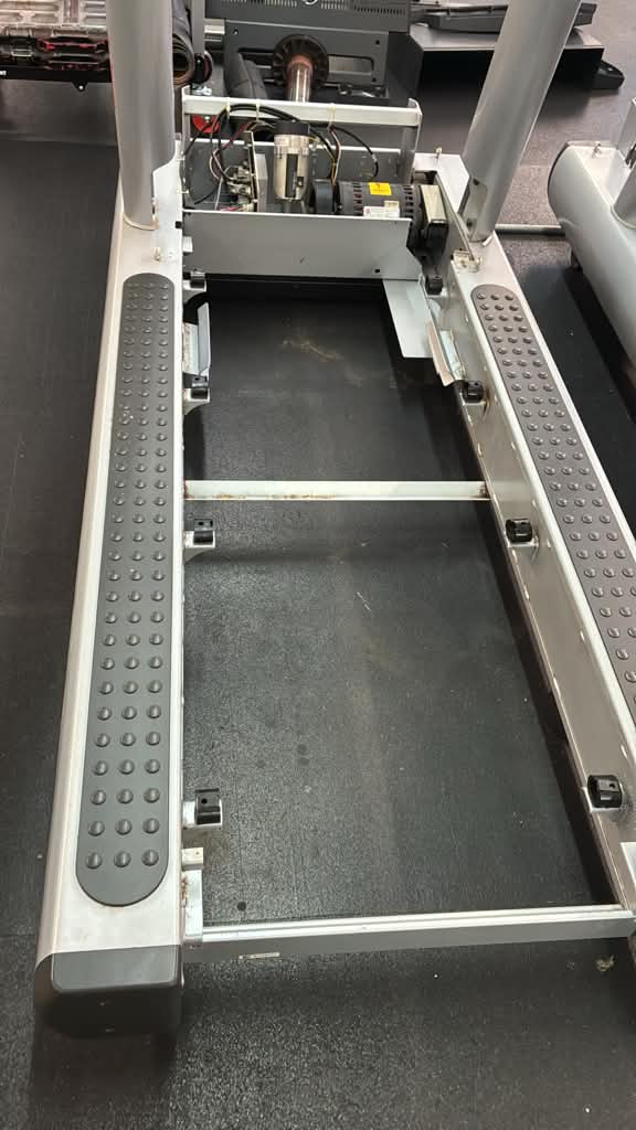 Example 19 of professional gym equipment
