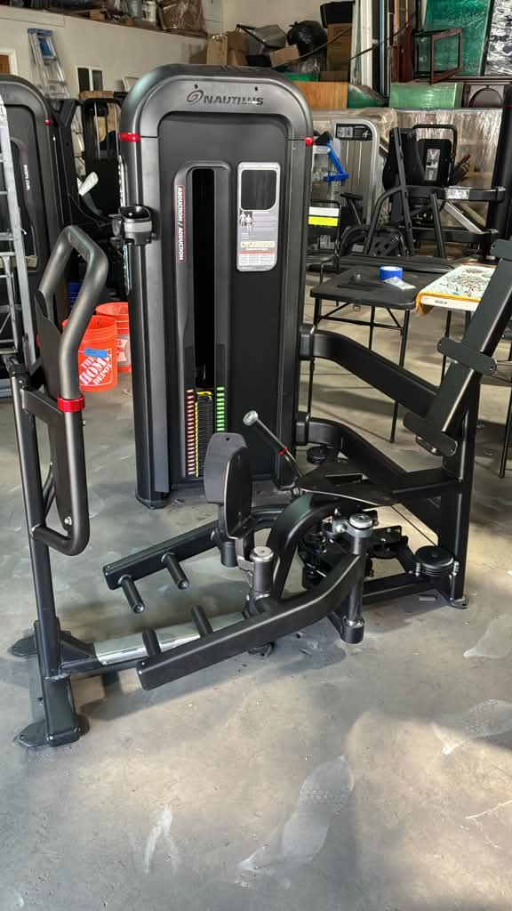 Example 22 of professional gym equipment