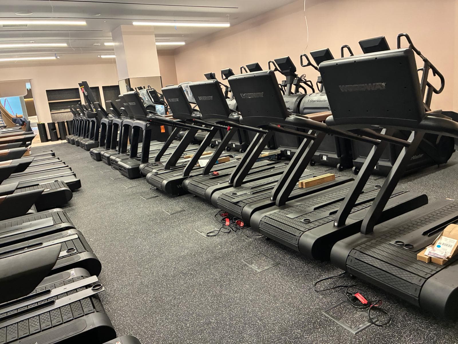 Example 45 of professional gym equipment