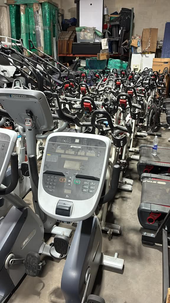 Example 9 of professional gym equipment